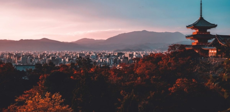 Bitcoin-Yen Pair Hits Record High, Reflects Stress on Japan’s Fiat Currency