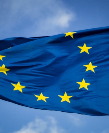 christian-lue-8Yw6tsB8tnc-unsplash